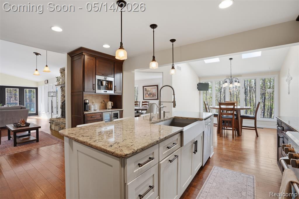 2846 Duana Drive, Milford, MI 48380 — Photo 11