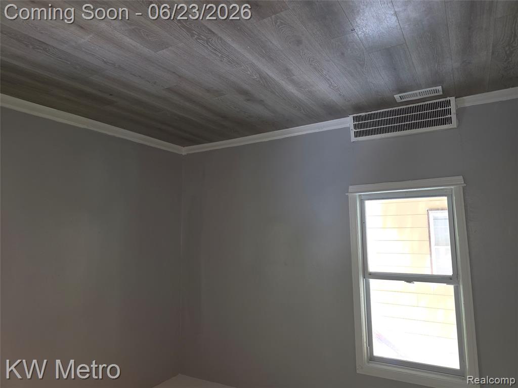 19350 Huntington Road, Detroit, MI 48219 — Photo 8