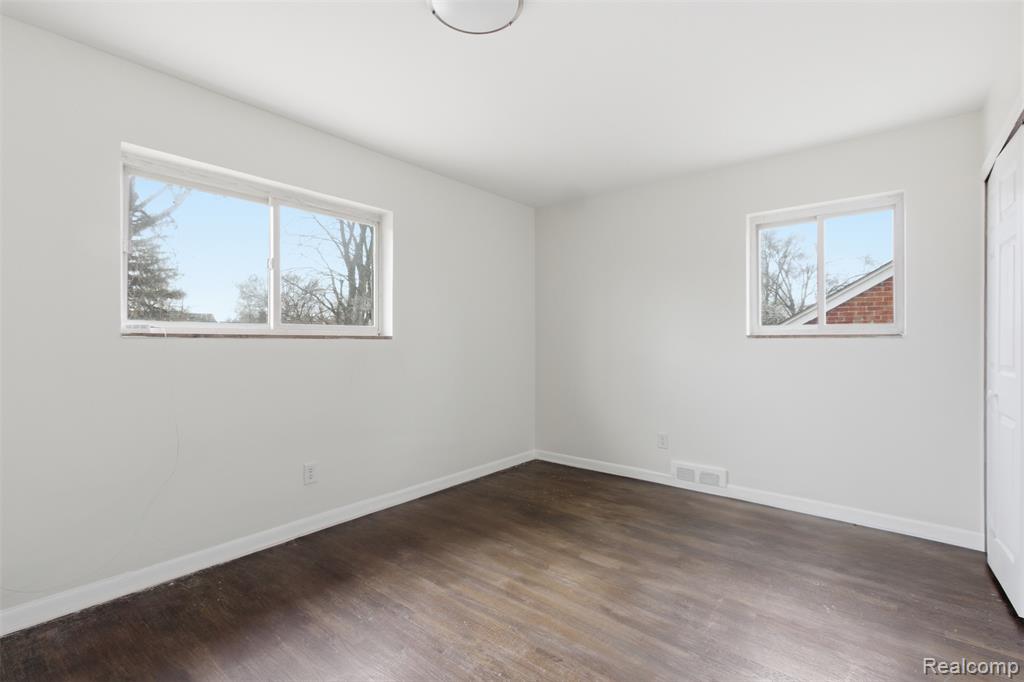 18425 Lesure Street, Detroit, MI 48235 — Photo 21