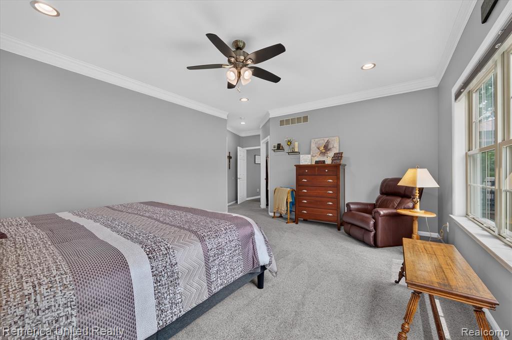6169 Bay Court, Waterford, MI 48327 — Photo 24
