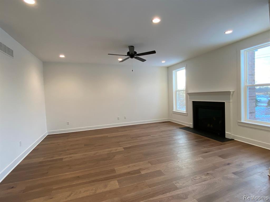 5564 HOBART, West Bloomfield, MI — Photo 8