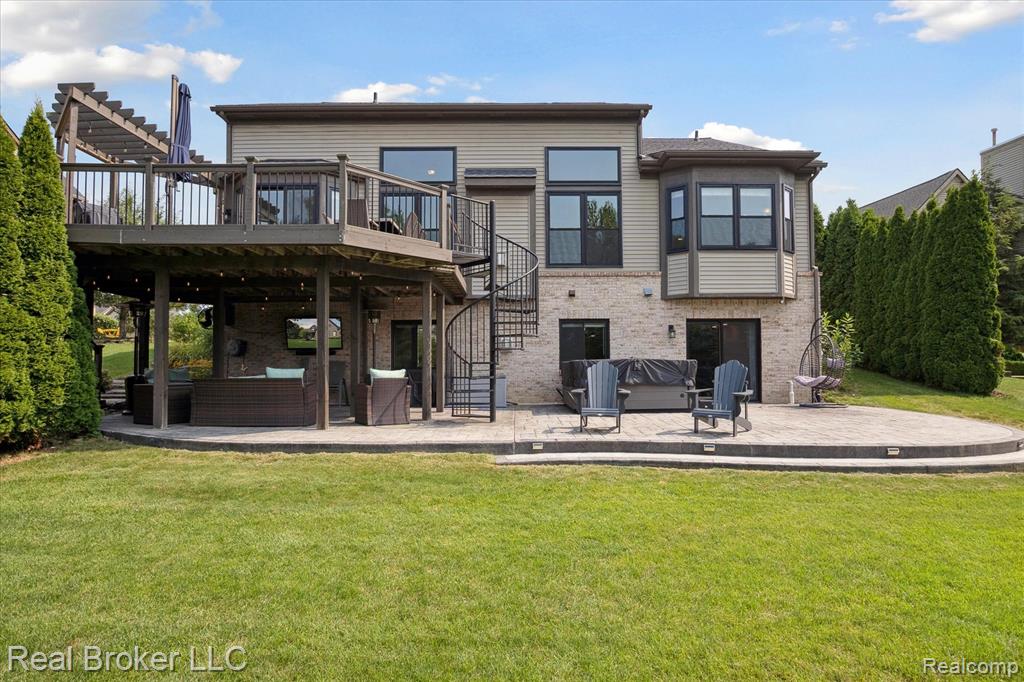 8567 Hummingbird, Commerce Twp, MI 48382 — Photo 51