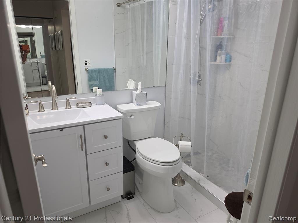 40318 Newport Drive, Plymouth, MI 48170 — Photo 25