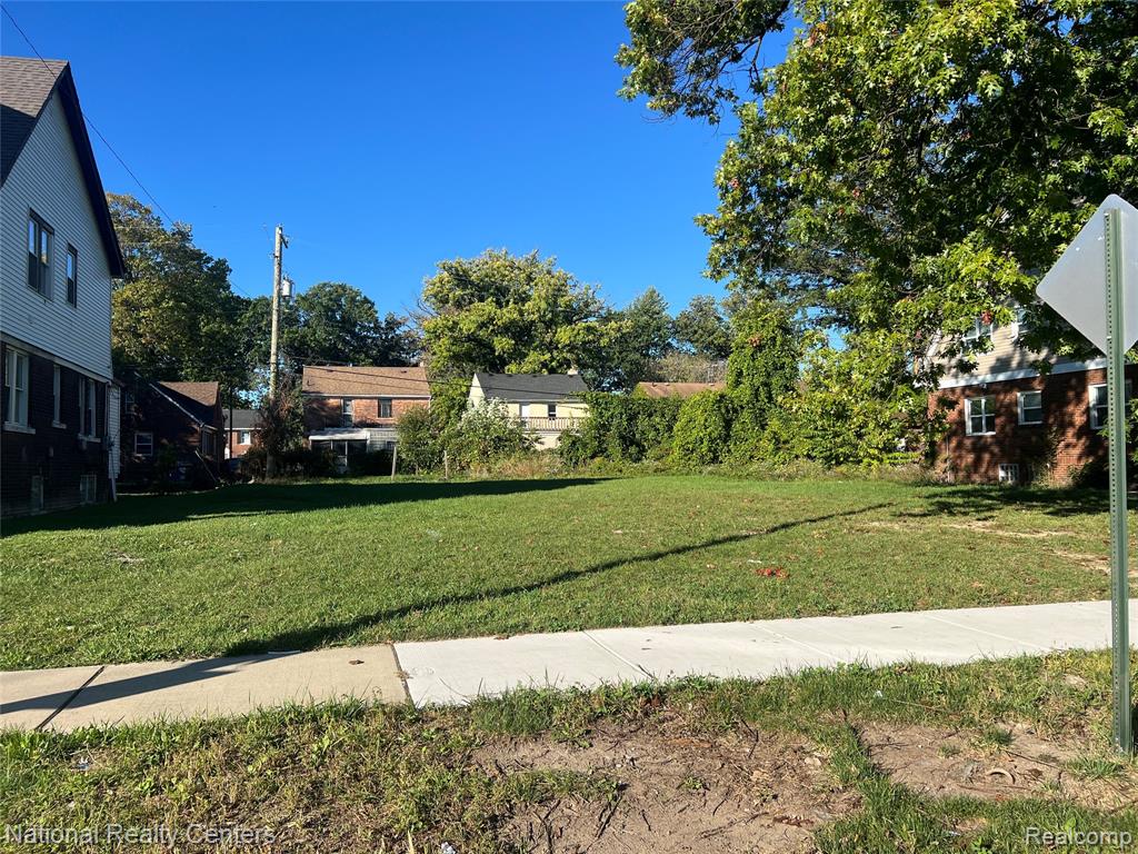 5067 Buckingham Avenue, Detroit, MI 48224 — Photo 2