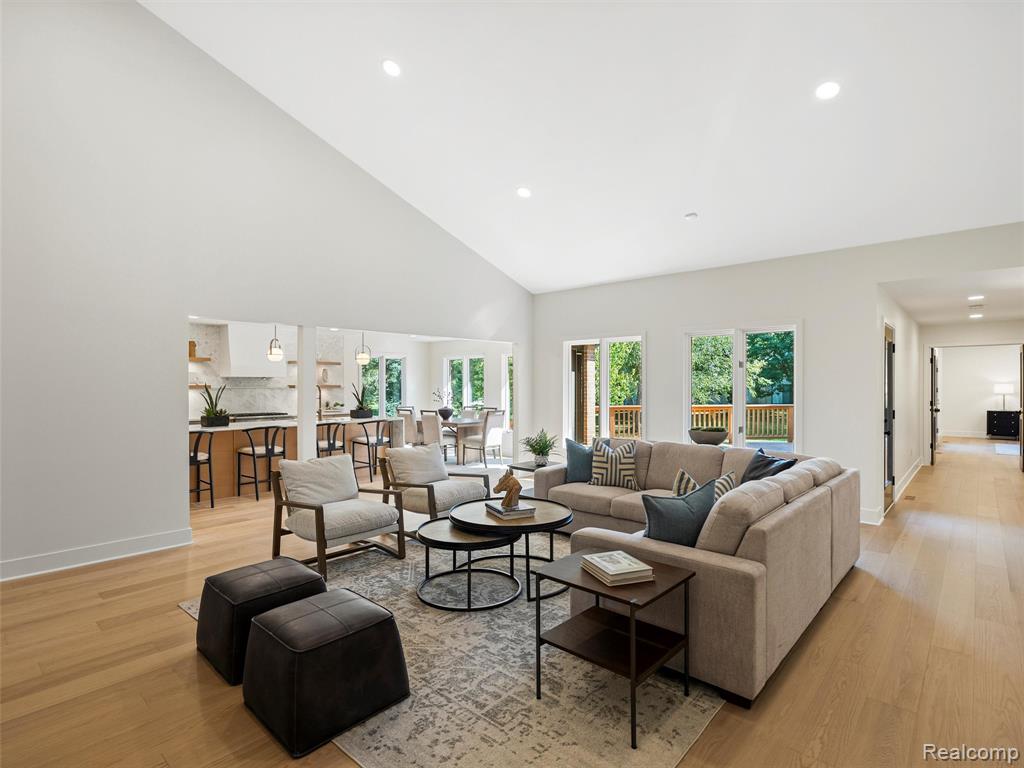 22463 Norfolk Court, Novi, MI — Photo 12