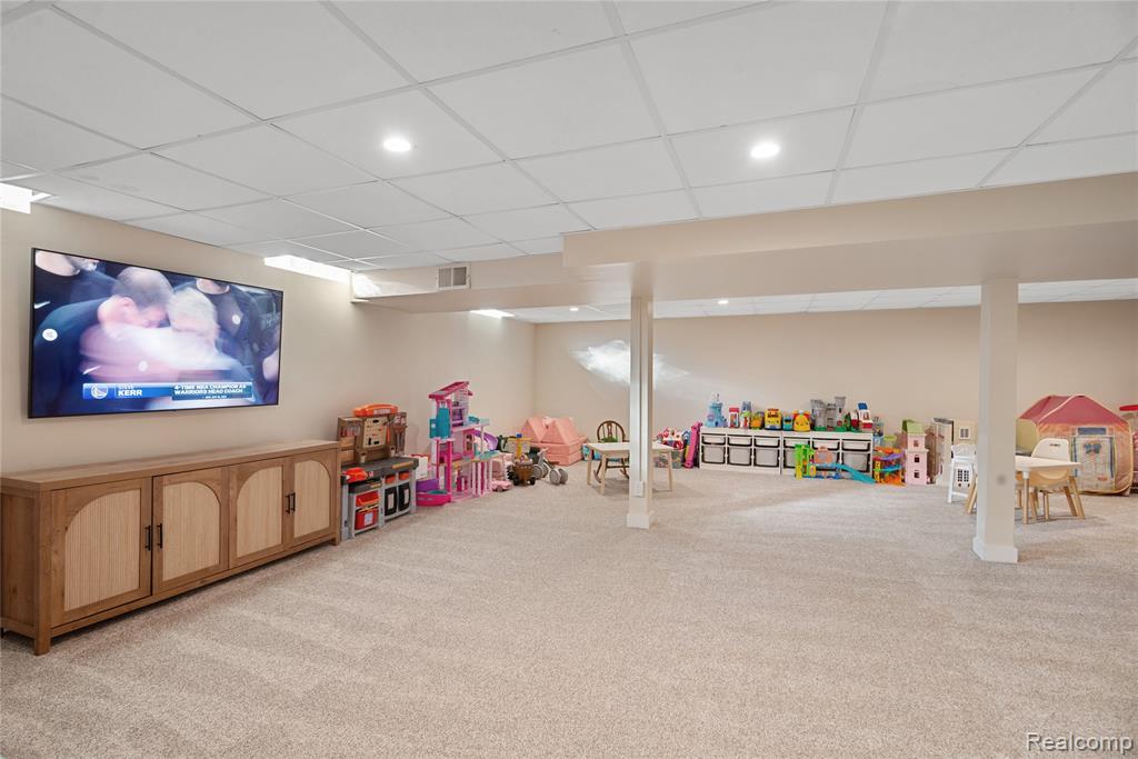 43818 Palisades Drive, Canton, MI 48187 — Photo 21