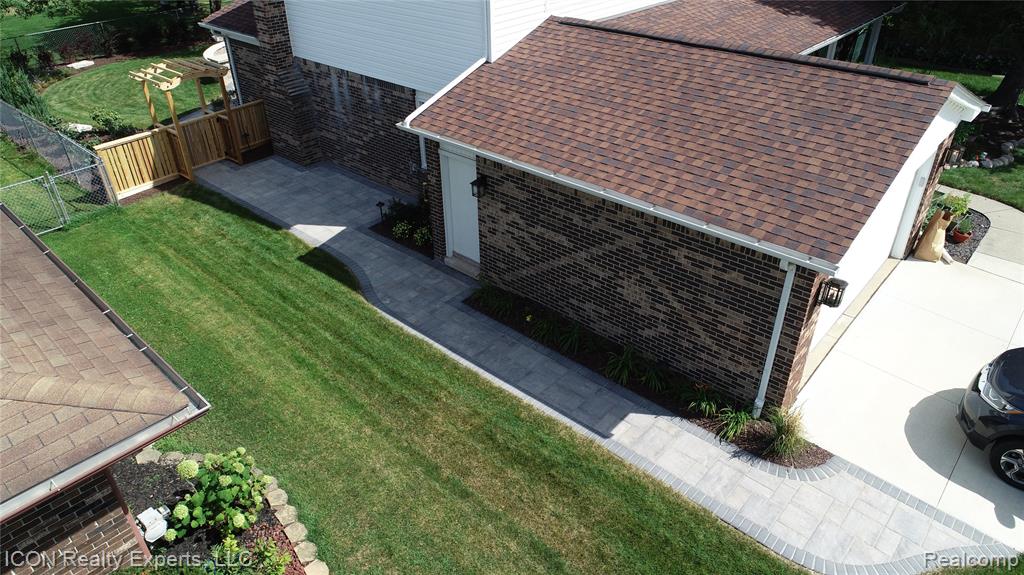 6596 Chadwick Drive, Canton, MI 48187 — Photo 37