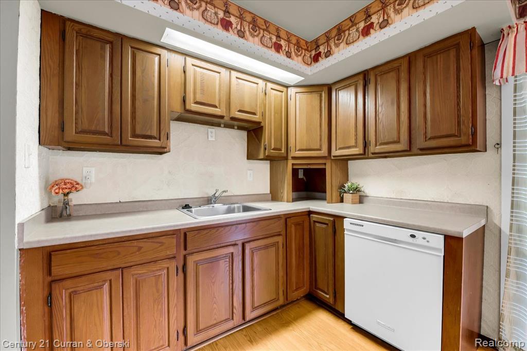 4815 Williams Street, Wayne, MI 48184 — Photo 5