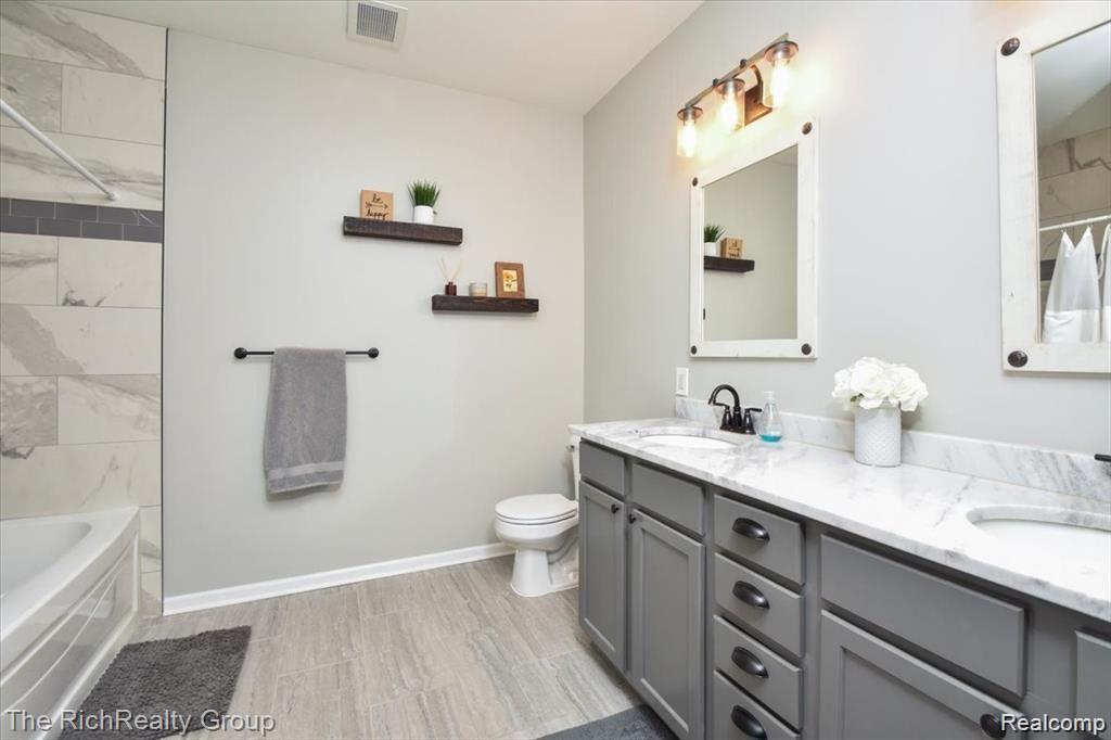 330 RED RYDER Drive, 43, Plymouth, MI 48170 — Photo 19