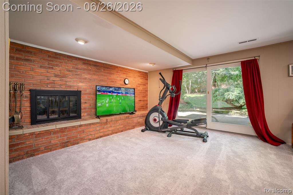 6826 Spruce Drive, Bloomfield Hills, MI 48301 — Photo 27