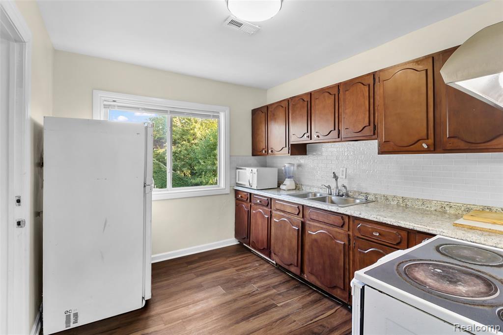 5299 Drexel Street, Detroit, MI 48213 — Photo 20