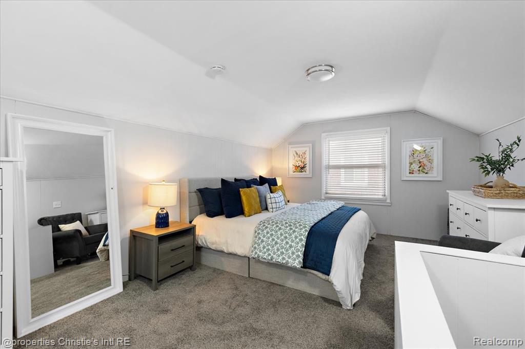 21553 Bournemouth Street, Harper Woods, MI 48225 — Photo 22