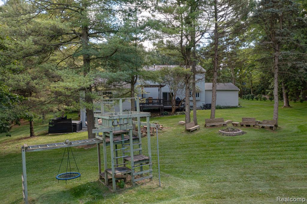 8620 RATTALEE LAKE Road, Clarkston, MI 48348 — Photo 41
