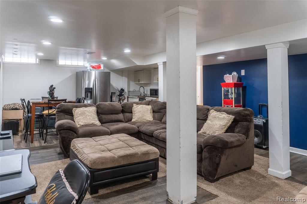 9568 Crosley, Redford, MI 48239 — Photo 34