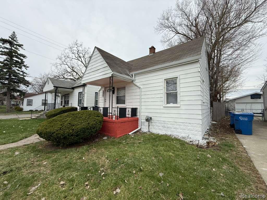 8209 Orchard Avenue, Warren, MI 48089 — Photo 2