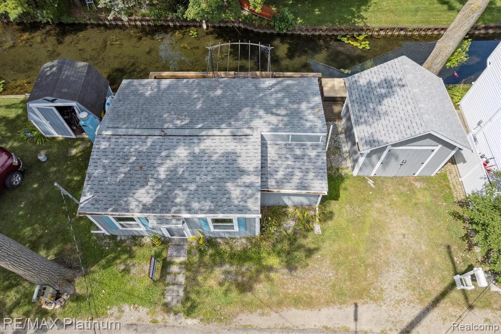 11181 W FERNDALE Drive, Manitou Beach, MI 49253 — Photo 18