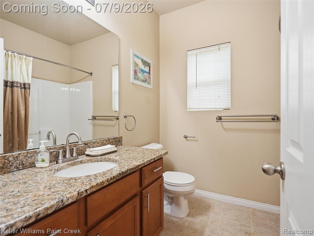 846 Monterey Lane, Rochester Hills, MI 48307 — Photo 9