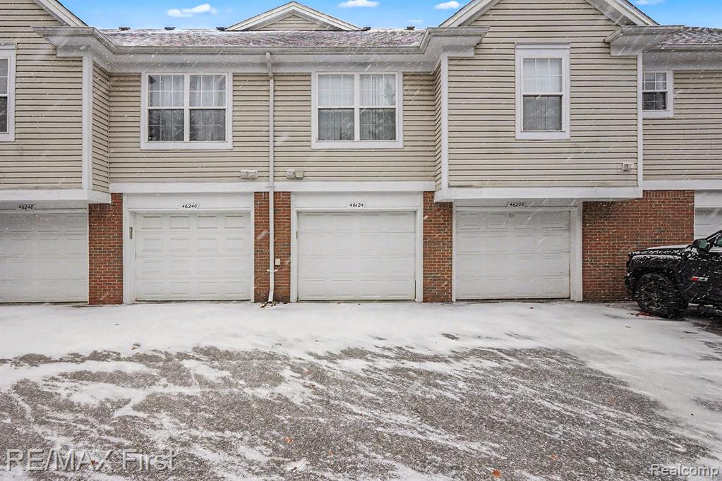 46124 Allenton Drive, Macomb, MI 48044 — Photo 15