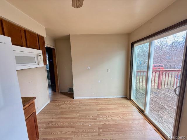 2251 Howe Road, Burton, MI 48519 — Photo 6