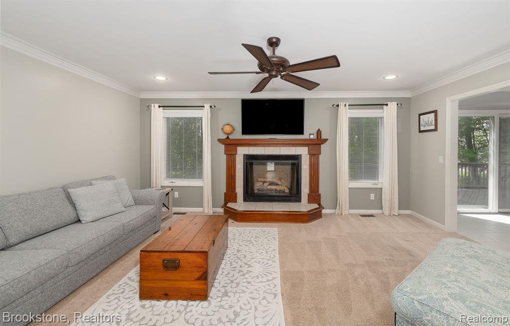 921 OLD HICKORY LANE Lane, Lake Orion, MI 48362 — Photo 23