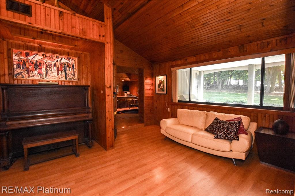 5160 Fenton Road, Fenton, MI 48430 — Photo 30