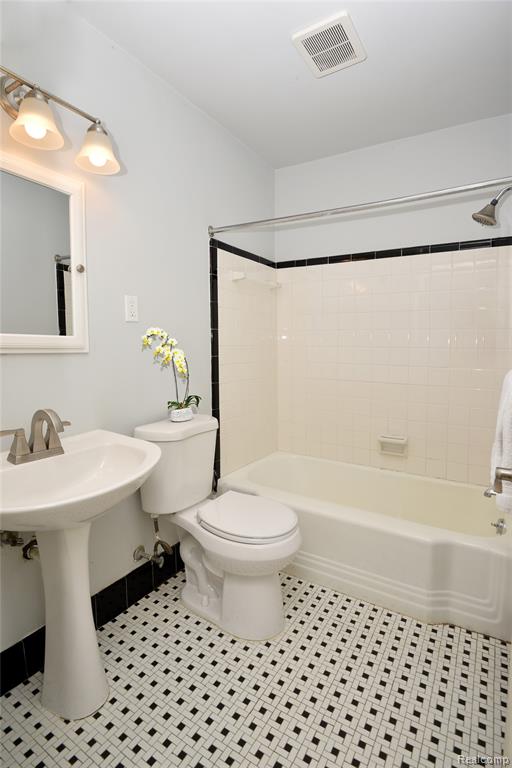 4176 Prairie Avenue, Berkley, MI 48072 — Photo 20