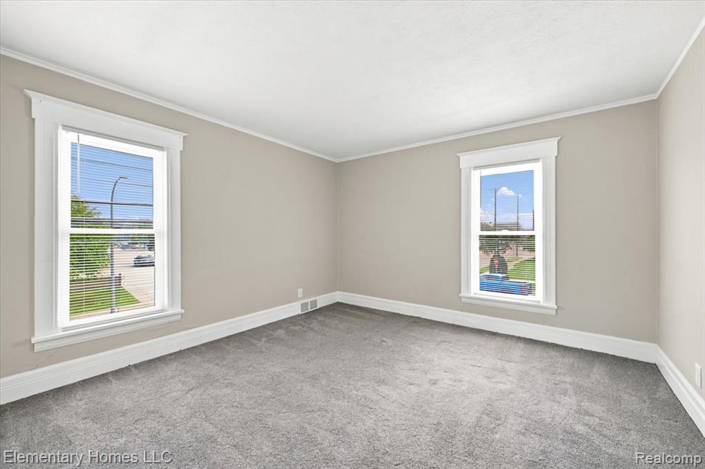 802 S LAFAYETTE Avenue, Royal Oak, MI 48067 — Photo 10