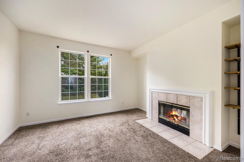 49620 Dunhill Drive, Macomb, MI 48044 — Photo 28