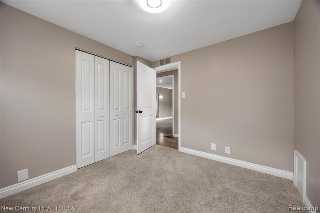 1720 Westbrook Drive, Madison Heights, MI 48071 — Photo 10
