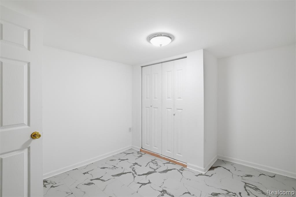 3418 Winterfield Drive, Warren, MI 48092 — Photo 34