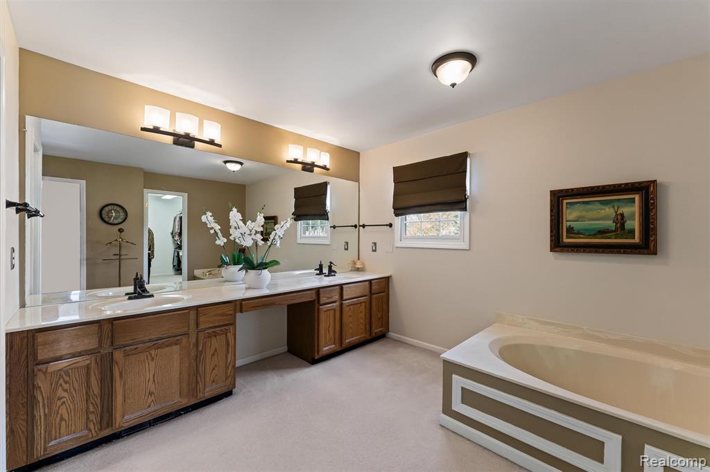 3432 Bonniebrook Court, Rochester, MI 48306 — Photo 30