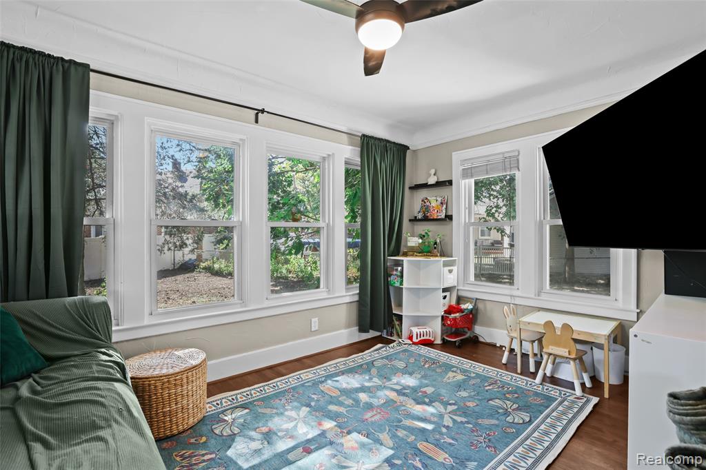 4325 Olivia Avenue, Royal Oak, MI 48073 — Photo 8