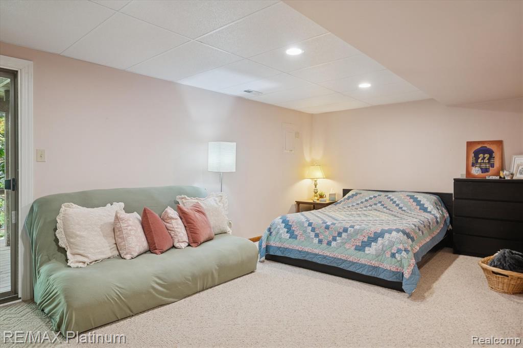 852 Woodridge Hills Drive, Brighton, MI 48116 — Photo 33