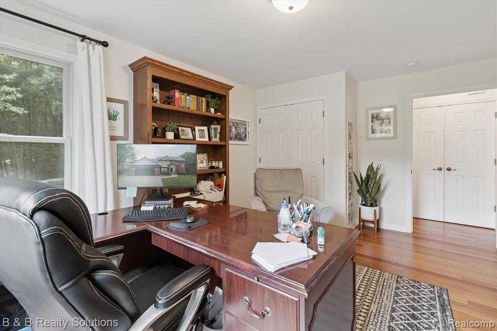 5782 Deer Meadow Trail, North Branch, MI 48461 — Photo 21