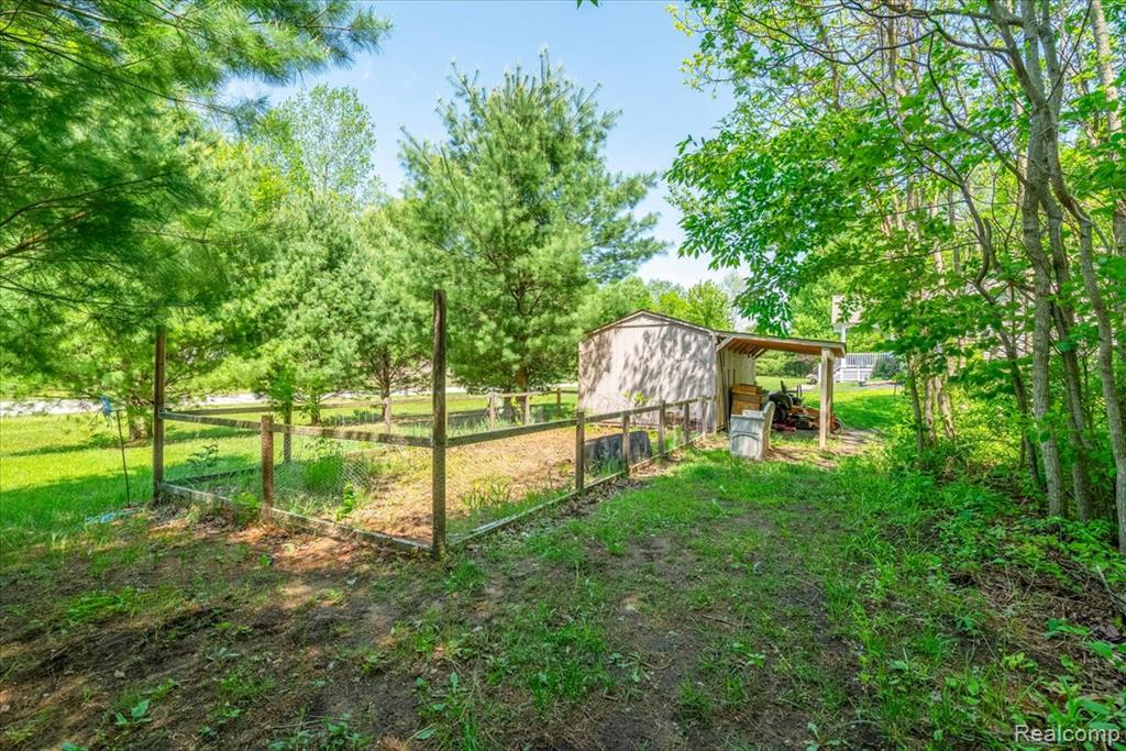 11541 McFall Drive, Willis, MI 48191 — Photo 43