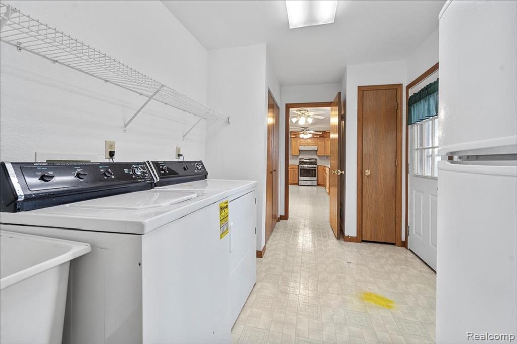 5033 Robinwood Street, Monroe, MI 48161 — Photo 12