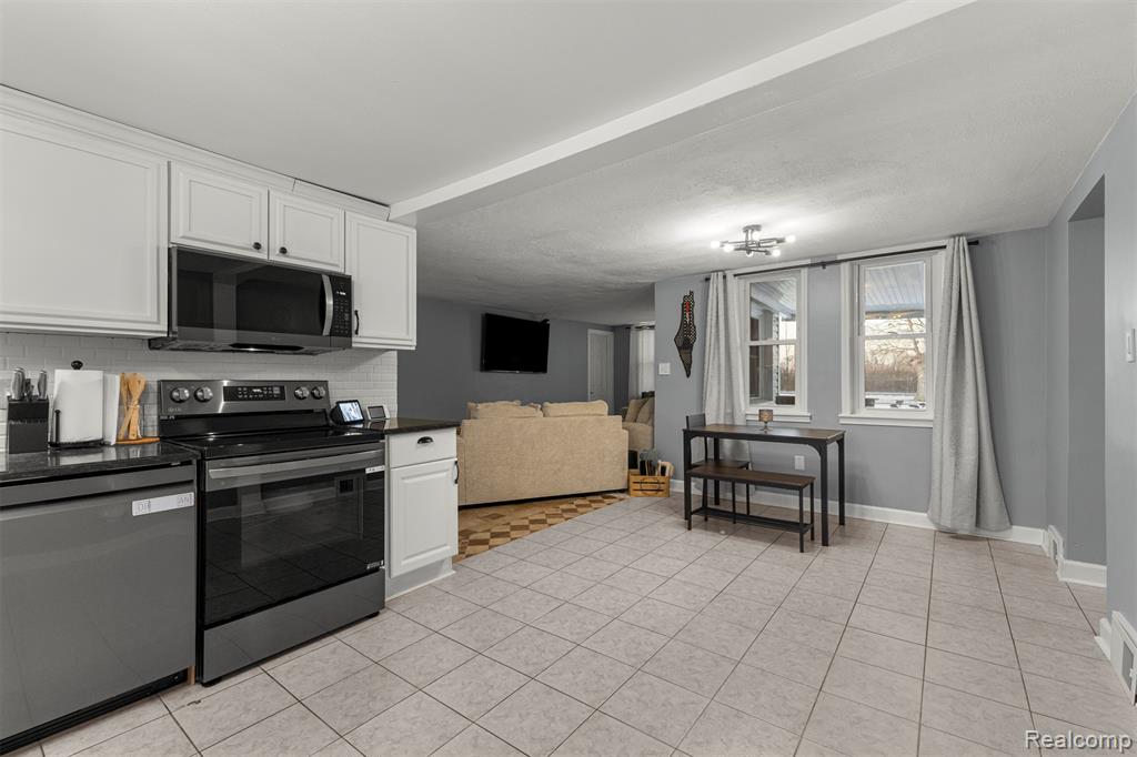 50001 Geddes Road, Canton, MI 48188 — Photo 22