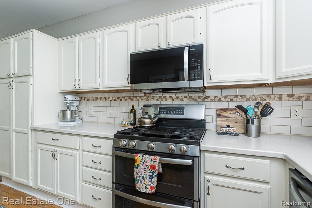 629 N Calhoun Street, Lapeer, MI 48446 — Photo 10