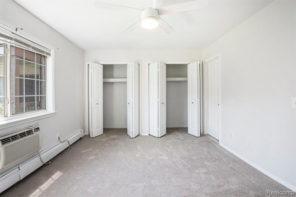 2440 PARMENTER Boulevard, 105, Royal Oak, MI 48073 — Photo 12