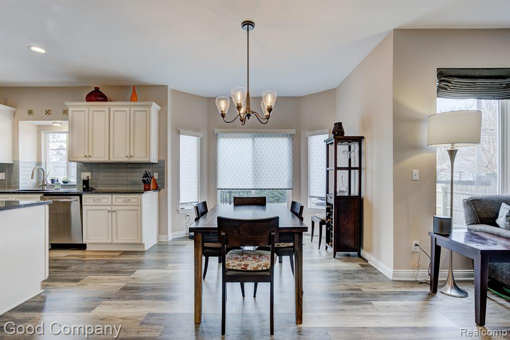 68 FAIRWOOD Street, Ferndale, MI 48220 — Photo 14