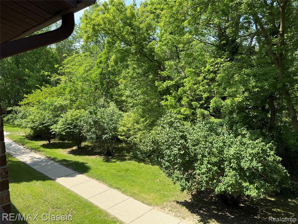 7806 Manor Circle, 203, Westland, MI — Photo 25