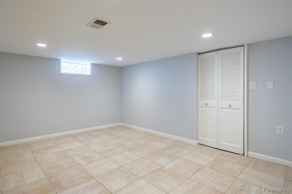 2615 WOODLAND COVE Drive, Brighton, MI 48114 — Photo 26