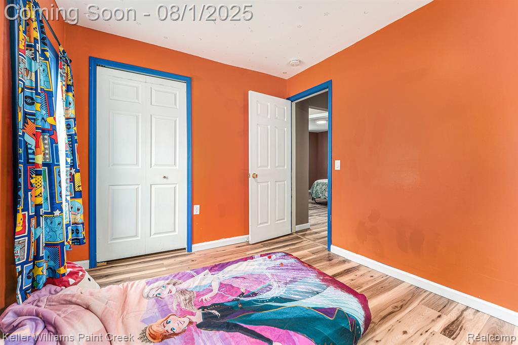 4135 Fenmore Avenue, Waterford, MI 48328 — Photo 15
