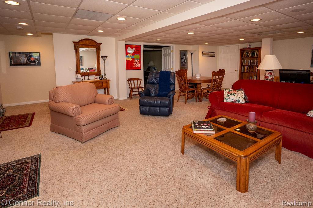 8552 Rynn Road, Avoca, MI 48006 — Photo 22