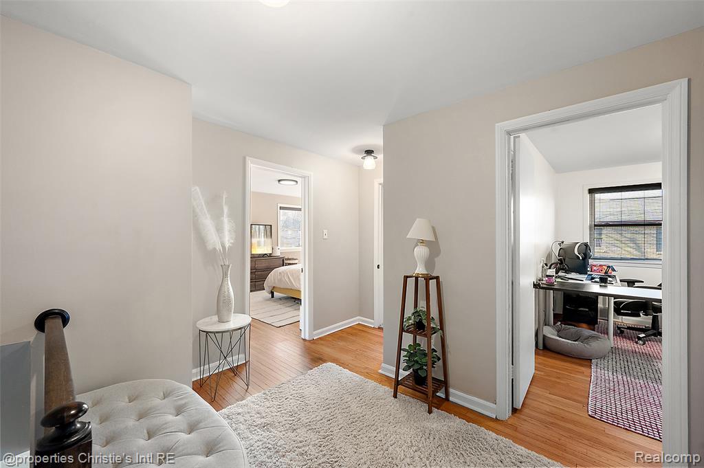 852 Harcourt Road, Grosse Pointe Park, MI 48230 — Photo 26