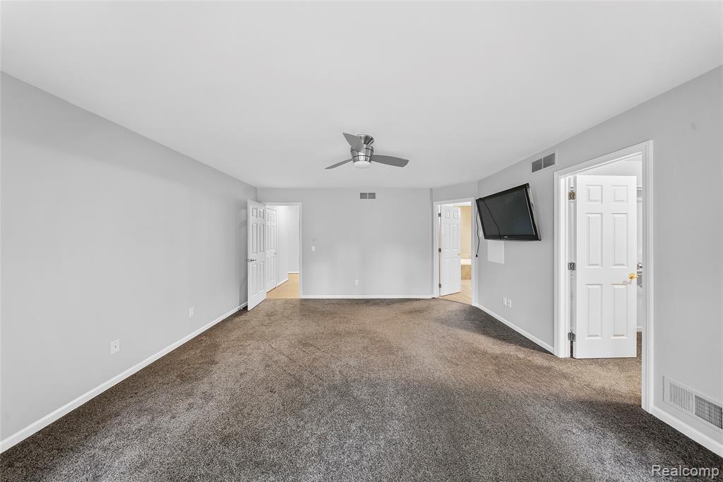 8487 Sherwood Drive, Grosse Ile, MI 48138 — Photo 20