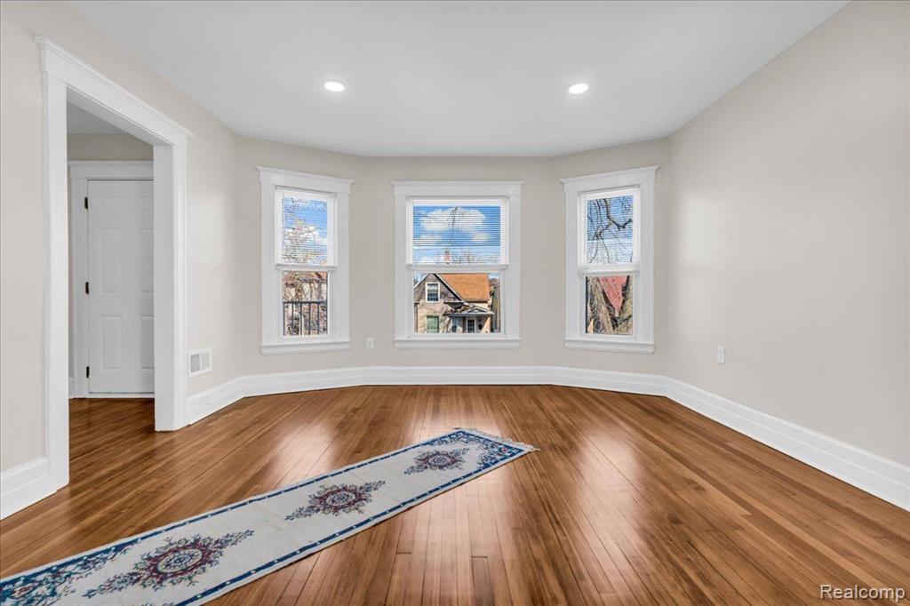 4027 Clippert Street, Detroit, MI 48210 — Photo 32