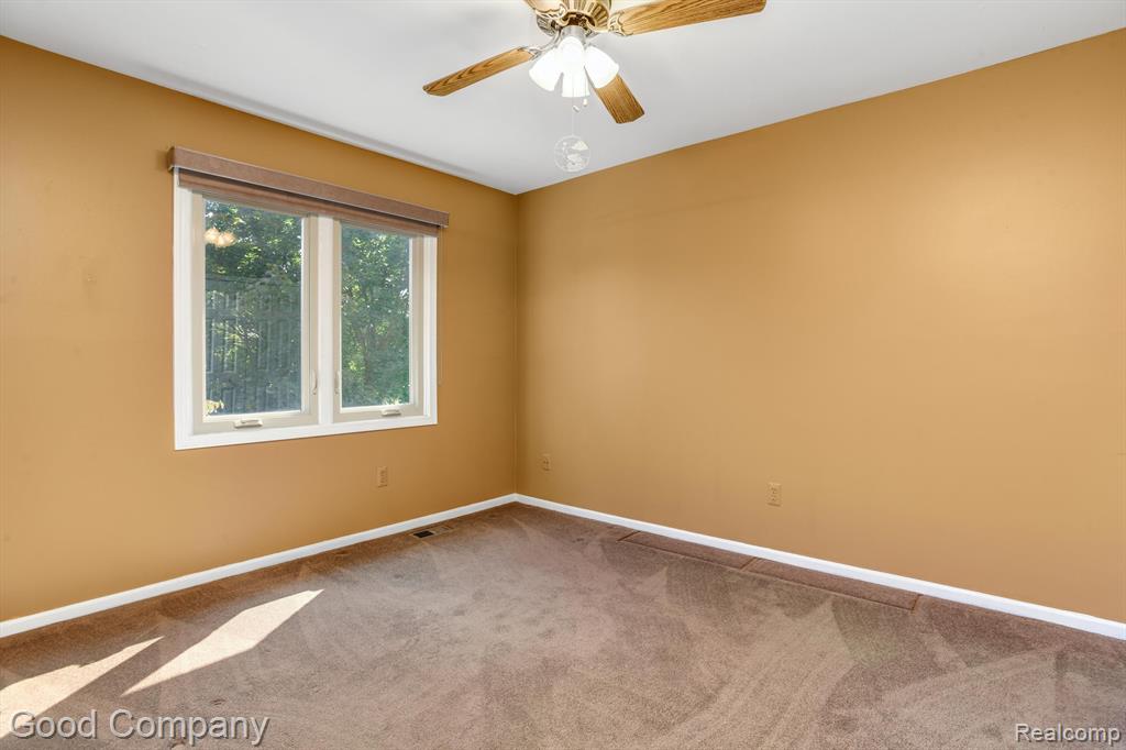 6333 ELSEY Drive, Troy, MI 48098 — Photo 20