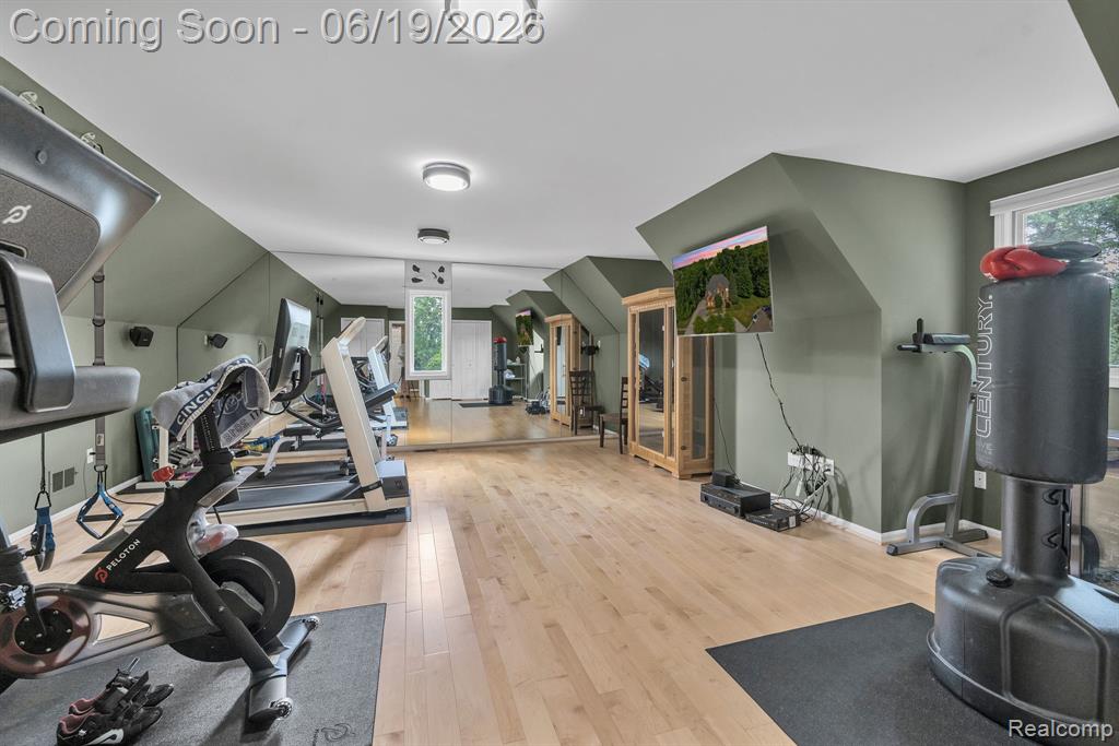 7061 Trailway Court, West Bloomfield, MI — Photo 63