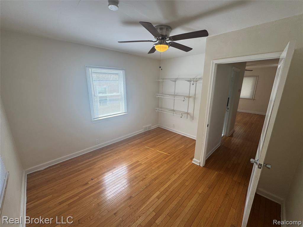 465 S Marshall Street, Pontiac, MI 48342 — Photo 8